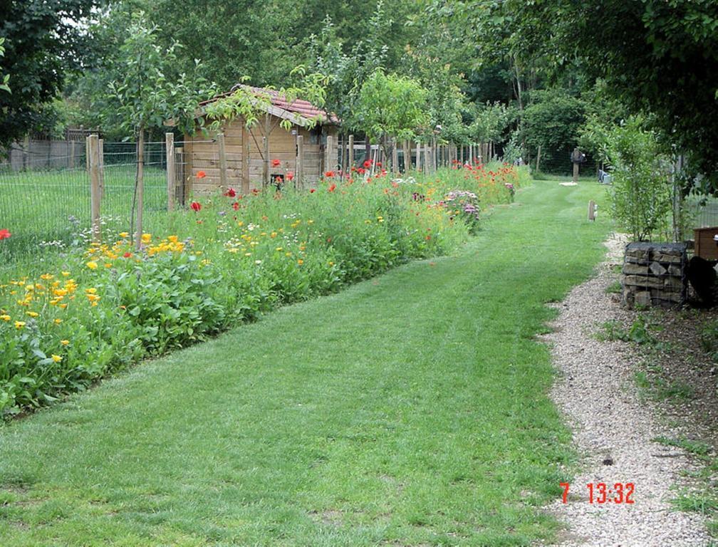 Aux Plumes De Grigy Bed & Breakfast Metz Bagian luar foto
